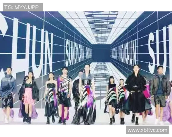 足球明星混合脸型创意拼图展现不同风格与魅力的完美结合 足球明星混合脸型创意拼图展现不同风格与魅力的完美结合