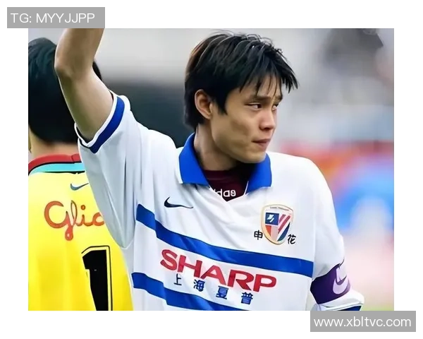 探讨哪位足球明星因脚肥而引发的趣闻与争议