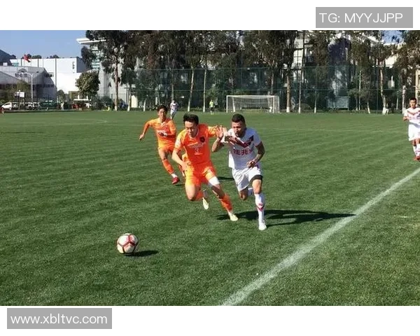 北京足球队在大师赛中的耐力展现与战术分析 北京足球队在大师赛中的耐力展现与战术分析